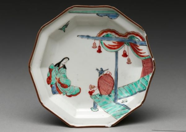 【女官と鳥図皿（Plate with Japanese Court Woman and Birds）】伊万里焼ーメトロポリタン美術館所蔵